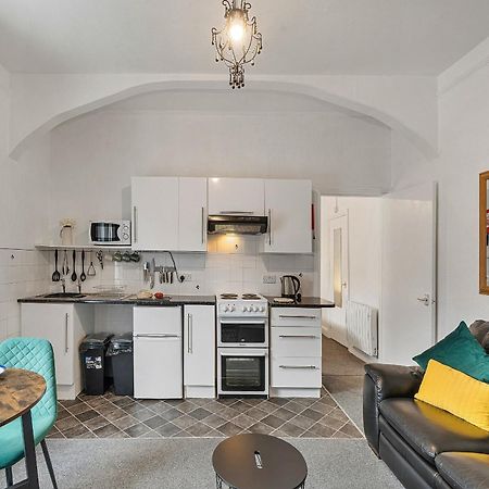 פיינטון Finest Retreats - Atherfield Apartments No 6 - Tree Tops מראה חיצוני תמונה